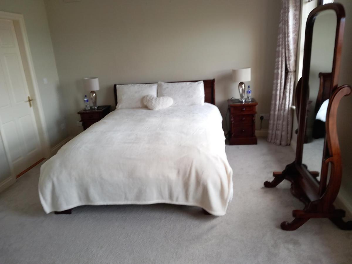 Clonoughter Heights Bed & Breakfast Glin Dış mekan fotoğraf